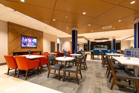 Holiday Inn Express And Suites Murfreesboro West By IHG Hotel in Murfreesboro