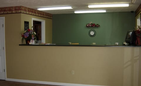 HomeGate Inn Louisville Hotel in Mississippi