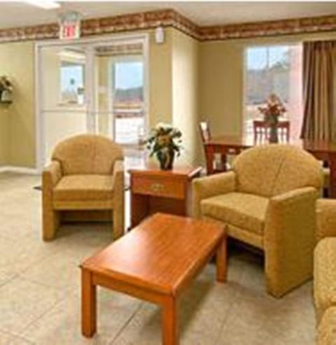 HomeGate Inn Louisville Hotel in Mississippi