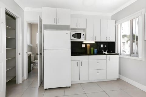 The Seagull Hotel in Hollywood Beach