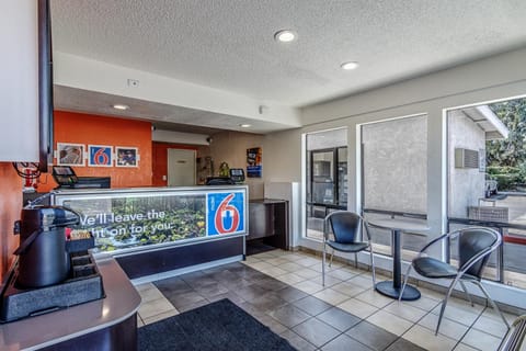 Motel 6 Modesto, CA Hotel in Modesto