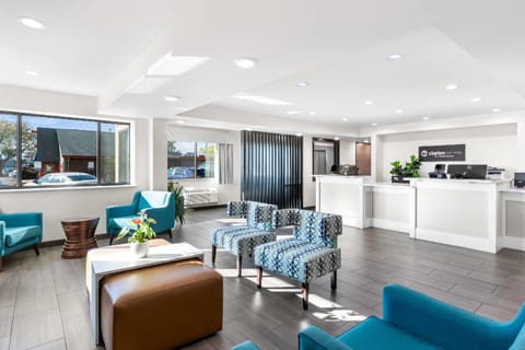 Clarion Pointe Milwaukee Airport Hotel in Milwaukee