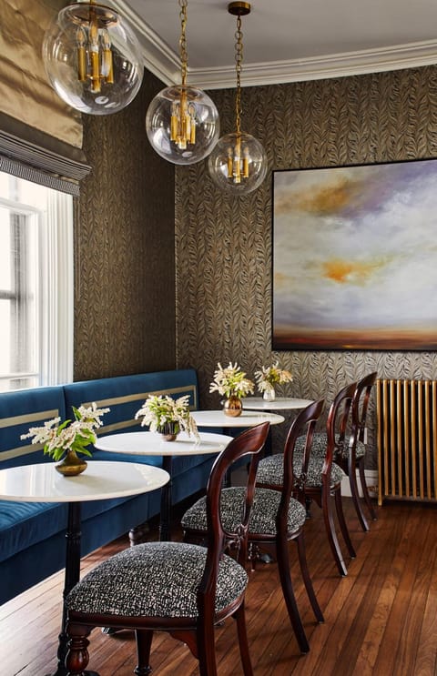 The Cliffside Inn Hotel in Newport