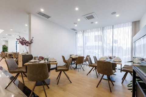 Blue Star Luxury Hotel 4* Hotel in Sofia