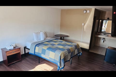 Hallmark Inn By OYO Fort Wayne Hotel in Fort Wayne