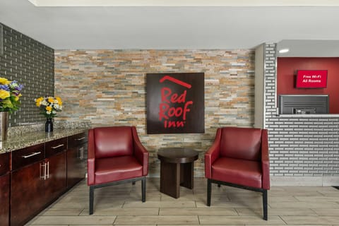 Red Roof Inn Baton Rouge Hotel in Baton Rouge