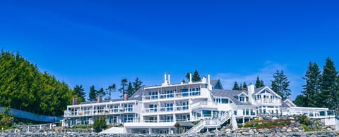 Sooke Harbour House Hotel in Vancouver Island