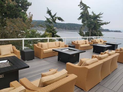 Sooke Harbour House Hotel in Vancouver Island