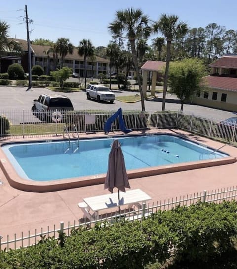 JAX INN Motel in Jacksonville