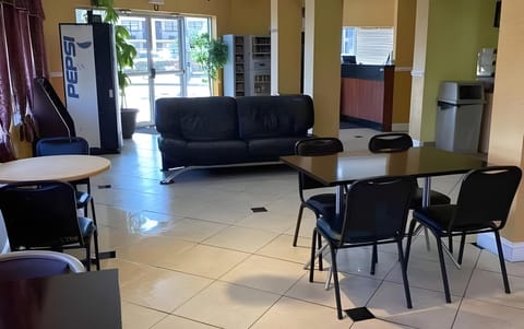 JAX INN Motel in Jacksonville