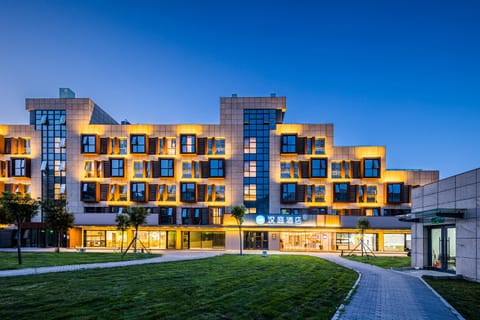 Hanting Hotel Beijing Beiqing Road Zhongguancun Environmental Protection Park Hotel in Beijing