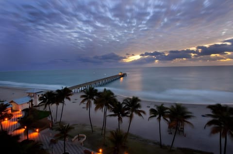 Ashley Brooke Beach Resort Hotel in Deerfield Beach