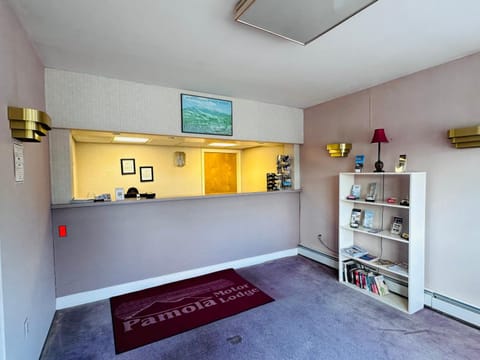 Pamola Motor Lodge Hotel in Millinocket