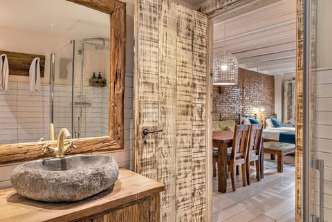 La Bodega Suites Hotel in L'Hospitalet de Llobregat