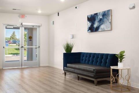 WaterWalk Extended Stay by Wyndham Minneapolis - Plymouth Hotel in Plymouth