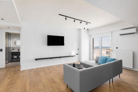 Celine:  Apartments in the center Hotel in Thessaloniki