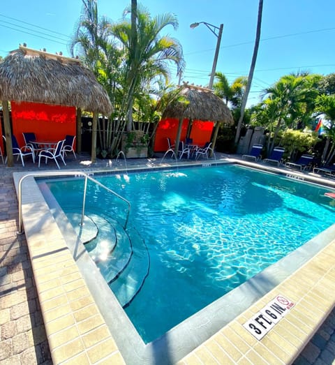 Swimming pool