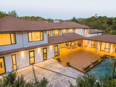 Alpaca Manor Motel in Auckland