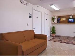 Carom Inn Denham Springs-Baton Rouge Hotel in Mississippi