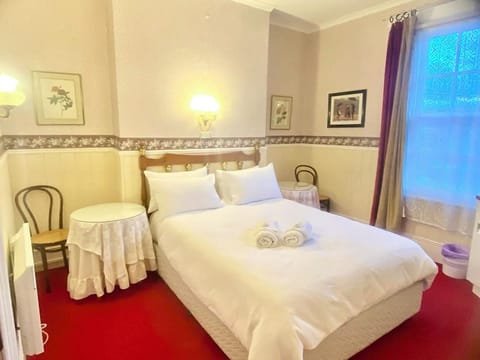 Hillview House Launceston Hotel in Launceston