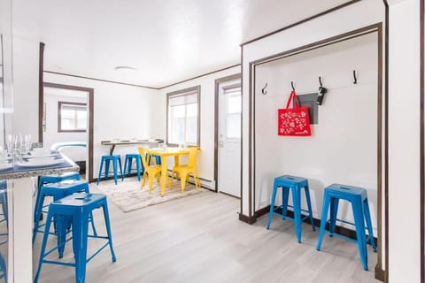 The Lazy Duck Inn Hotel in West Yellowstone