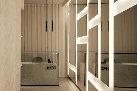 Athens Woo Suites Hotel in Athens