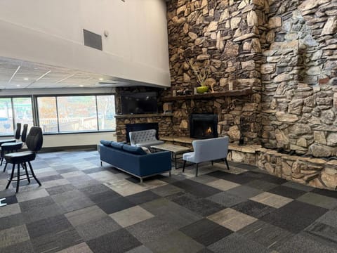 Ramada by Wyndham Stevens Point Hotel in Stevens Point