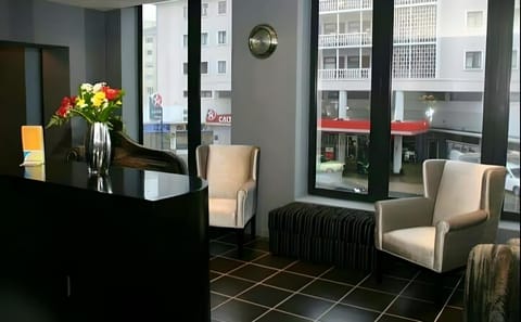 Inn & Out Express Sea Point  Hotel in Sea Point
