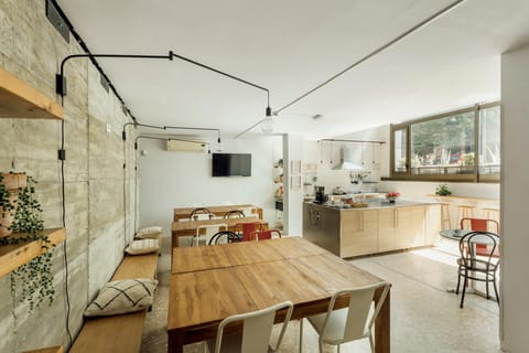 Casa Jam Barcelona Hostel in Barcelona