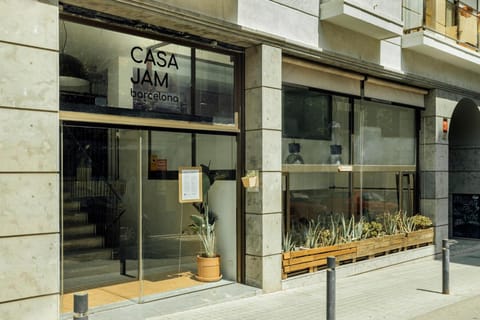 Casa Jam Barcelona Hostel in Barcelona