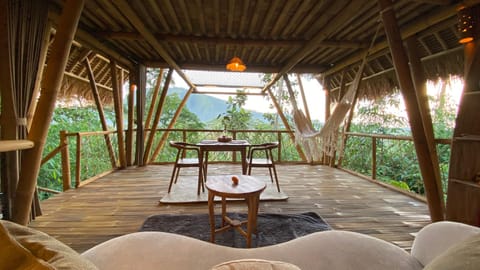 Sandag Hill Hotel in Sidemen