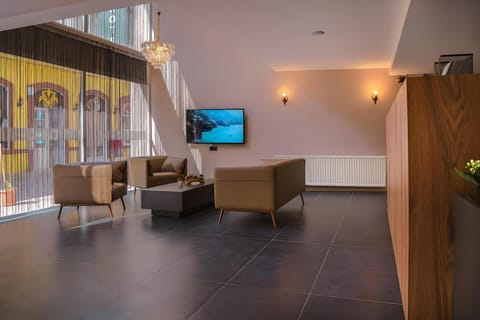 Grand Faik Hotel Hotel in Cesme