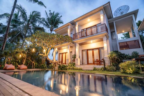 Suarsena Bisma Hotel in Ubud