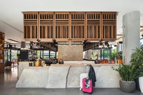 Moxy Boulder University Hotel in Boulder