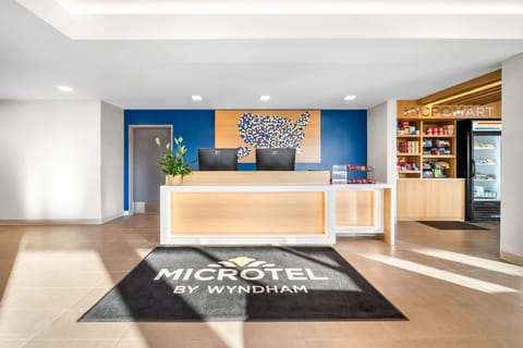 Microtel Inn & Suites by Wyndham Prattville Montgomery  Hotel in Millbrook