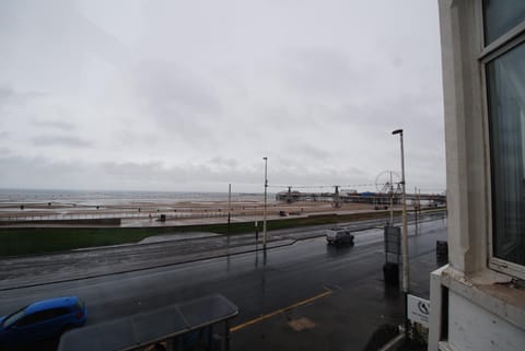 Vinnie's Hotel  Hotel in Blackpool