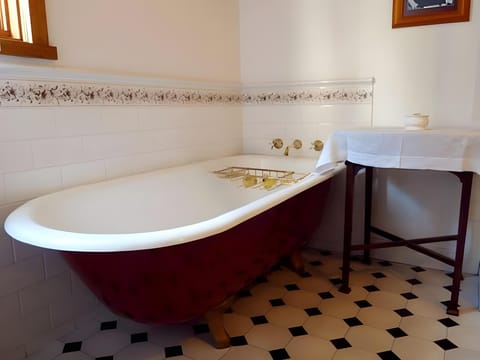 The Duck House Resort in Burnie