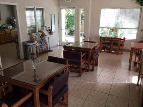 Formosa Inn Hotel in Fresno