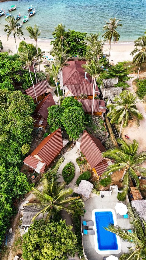 Lazy Days Bungalows Apartment hotel in Sala Dan