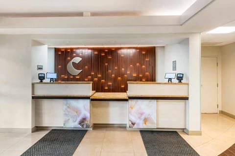 Comfort Inn & Suites Saint Louis Lafayette Square Hotel in Saint Louis