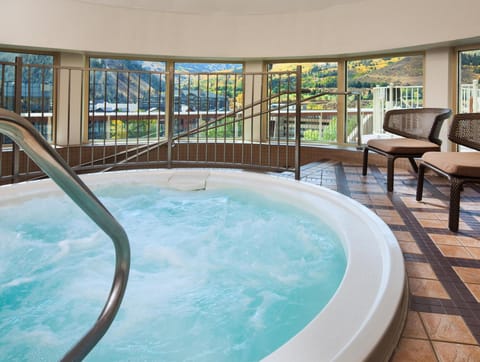 Sheraton Mountain Vista Villas, Avon / Vail Valley Hotel in Avon