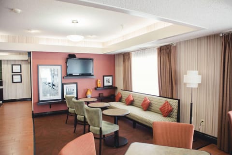 Hampton Inn Bloomington-West Hotel in Bloomington