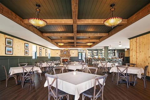 The Cadillac House Lexington, Tapestry Collection by Hilton Hotel in Lexington