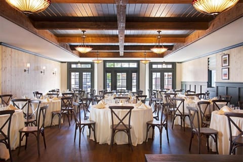 The Cadillac House Lexington, Tapestry Collection by Hilton Hotel in Lexington