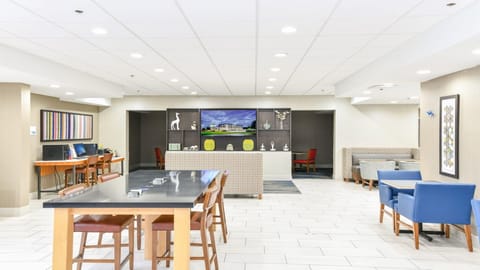 Holiday Inn Express Hotel & Suites Pigeon Forge By IHG Hotel in Pigeon Forge