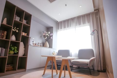 Home Inn Neo Beijing Fengtai Sports Center Yuegezhuang Bridge Hotel in Beijing