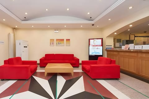 Home Inn Beijing Guomao Jinsong Metro Station Hotel in Beijing