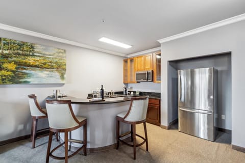 Villa Montes Hotel Hotel in San Bruno