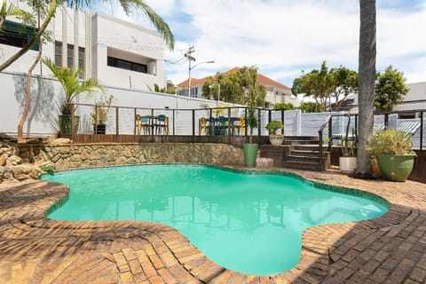 Neighbourgood Ravenscraig Hotel in Cape Town