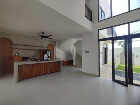 Villa Mandapa Kedungu Hotel in Kediri